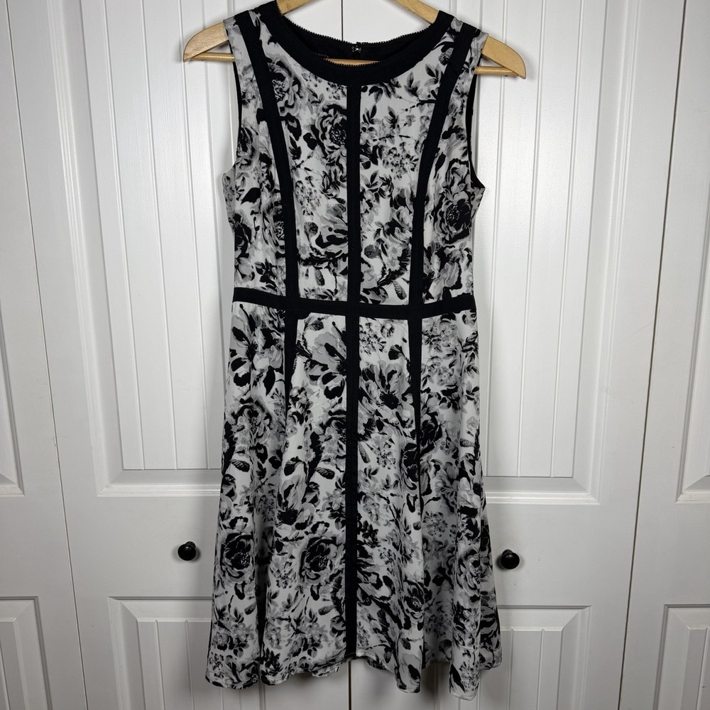 Talbots A Line Floral Black White Dress Sleeveless Lined Women's Size 6